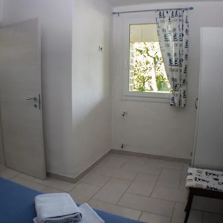 Bed & Breakfast Lazzarello Matino