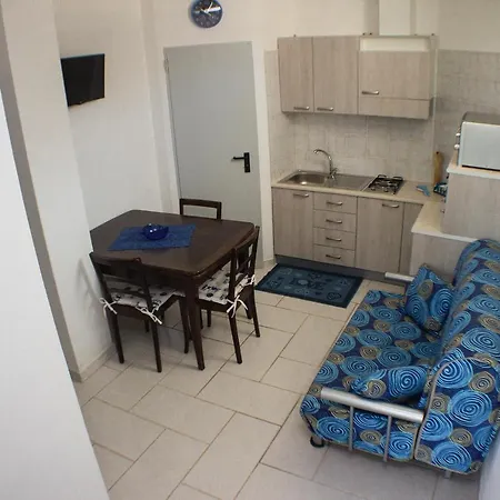 Lazzarello Bed & Breakfast