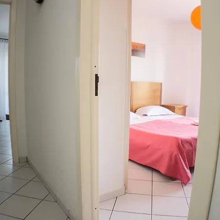 Lazzarello Bed & Breakfast Matino