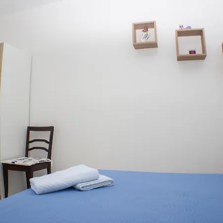 Lazzarello Bed & Breakfast *